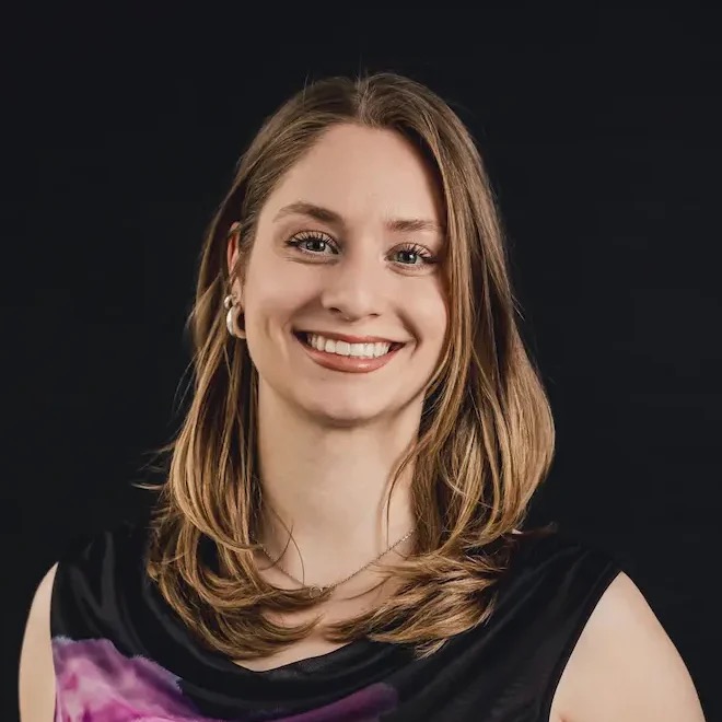 Vantage Point Financial Advisor, Sophia Tronolone